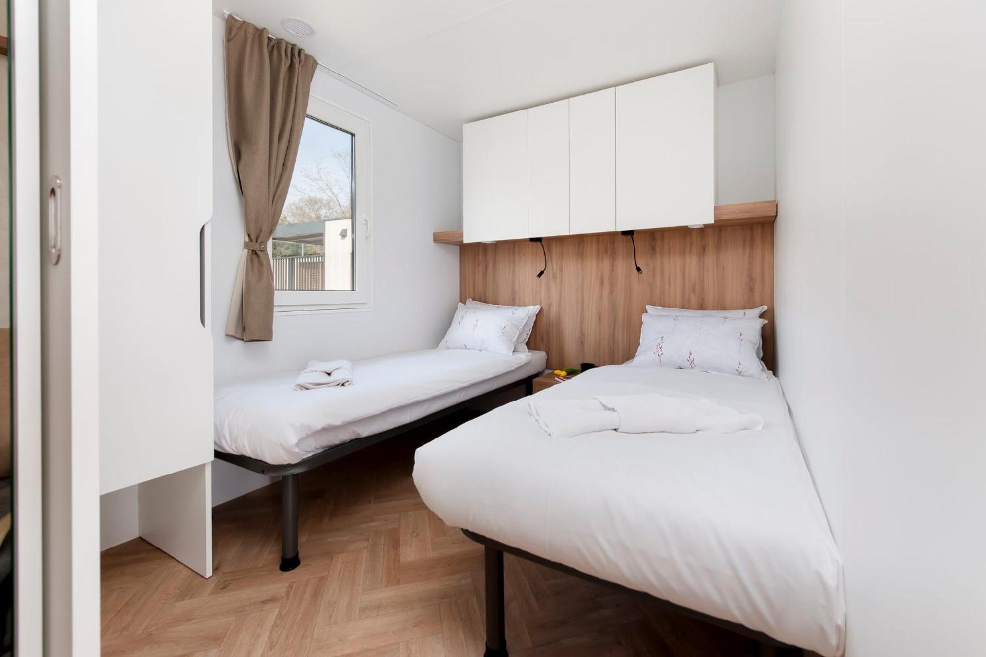 Mobile Homes Casapini In Fkk Camping Solaris Poreč Exteriör bild